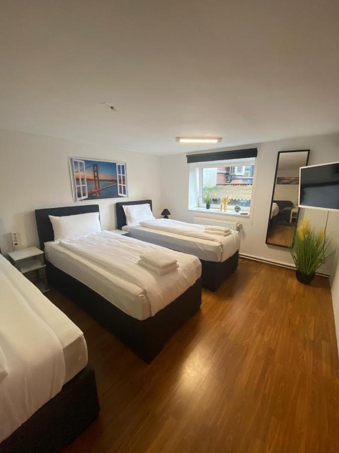City Apartments Direkt Am Hauptbahnhof - Perfekt Fuer Pendler Und Monteure Neumünster Exteriör bild