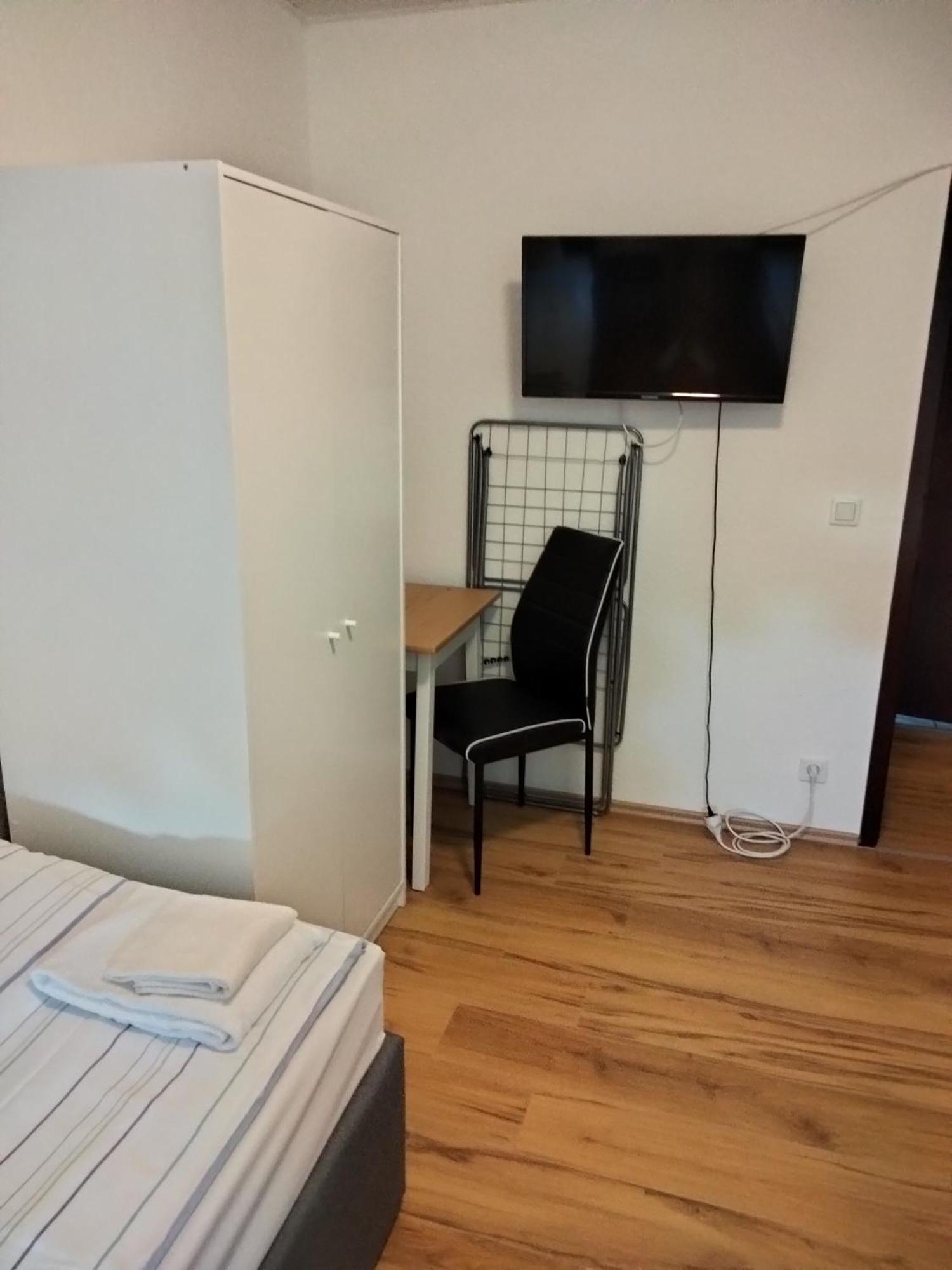 City Apartments Direkt Am Hauptbahnhof - Perfekt Fuer Pendler Und Monteure Neumünster Exteriör bild