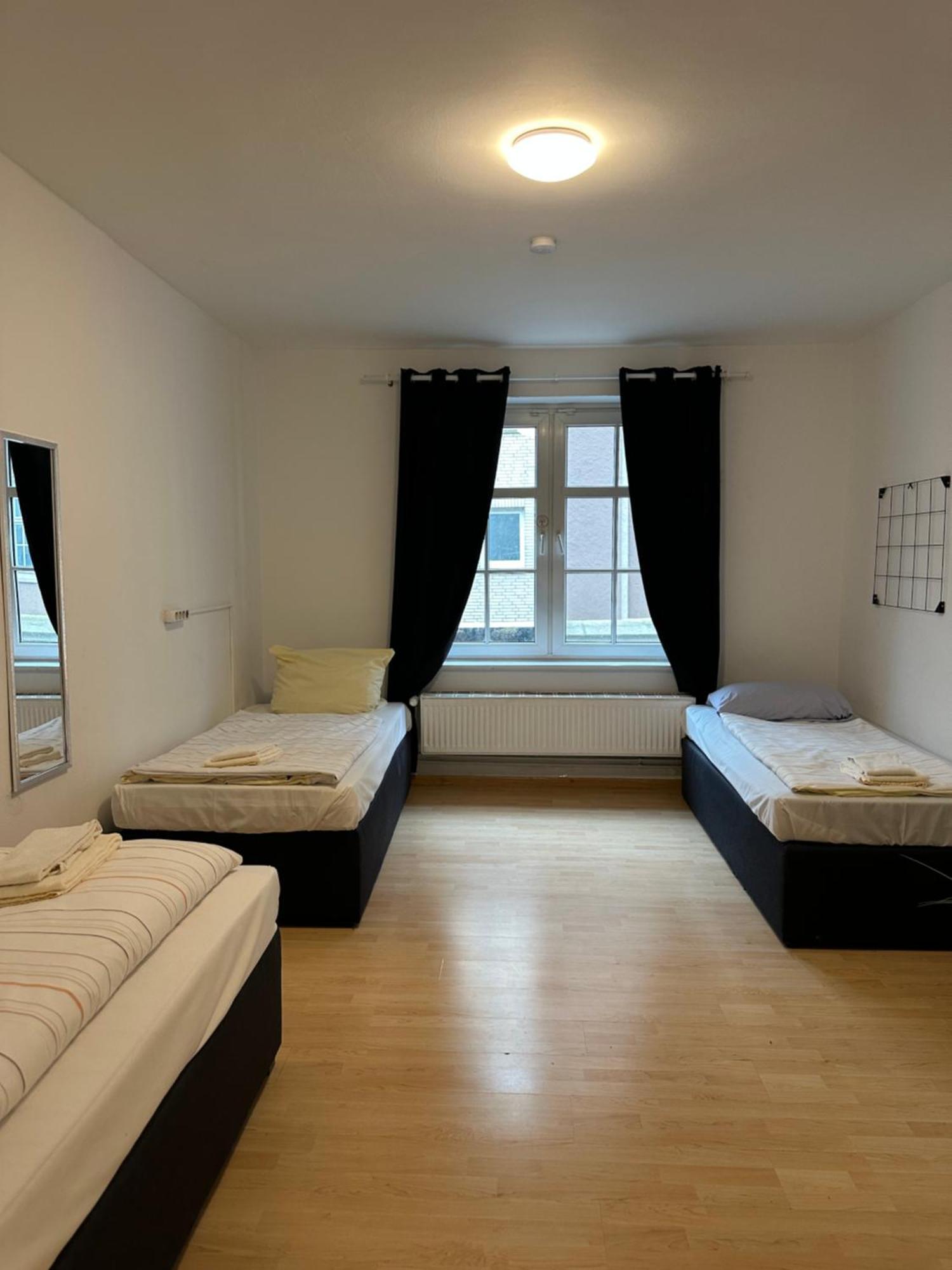 City Apartments Direkt Am Hauptbahnhof - Perfekt Fuer Pendler Und Monteure Neumünster Exteriör bild