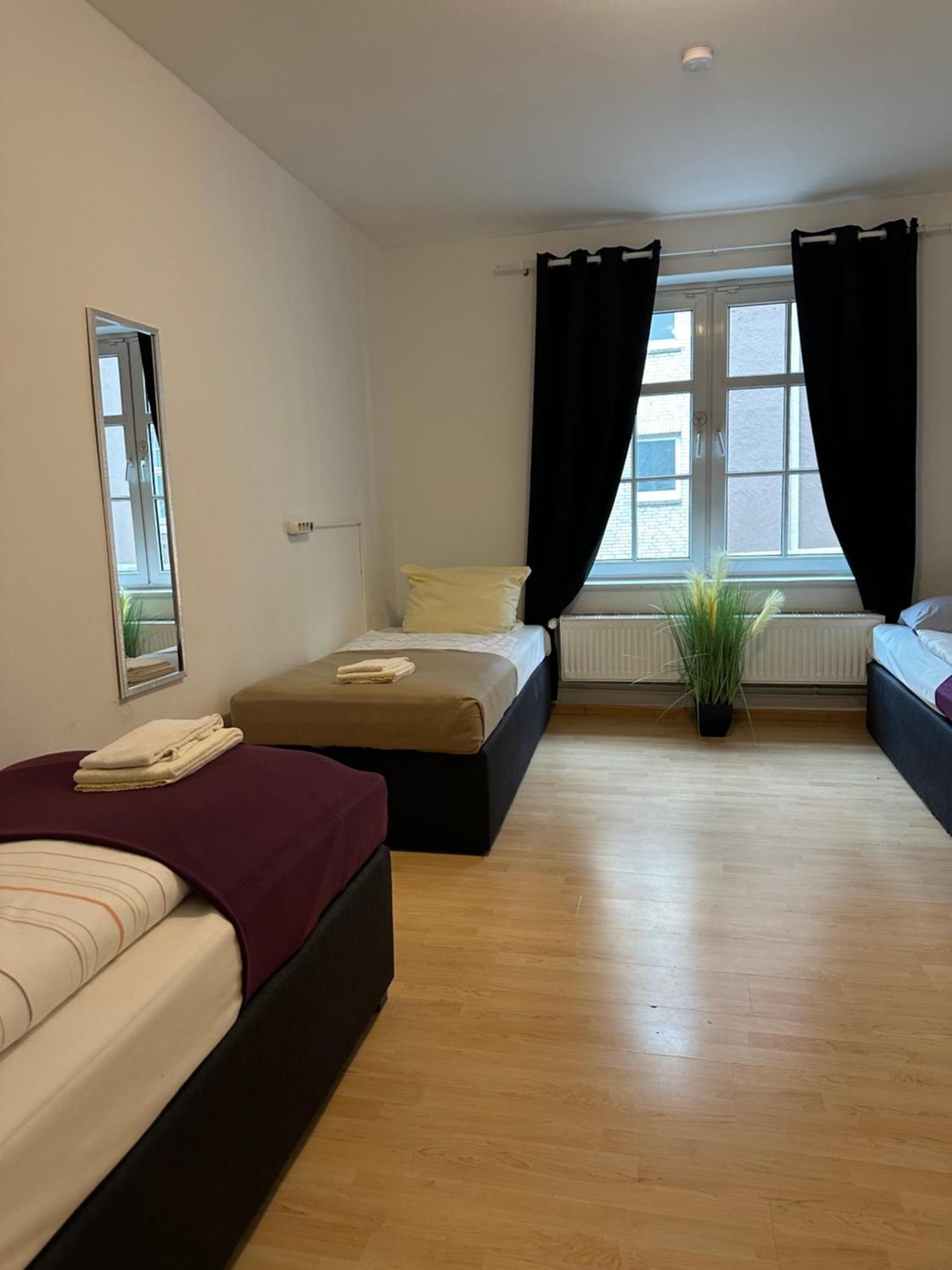 City Apartments Direkt Am Hauptbahnhof - Perfekt Fuer Pendler Und Monteure Neumünster Exteriör bild