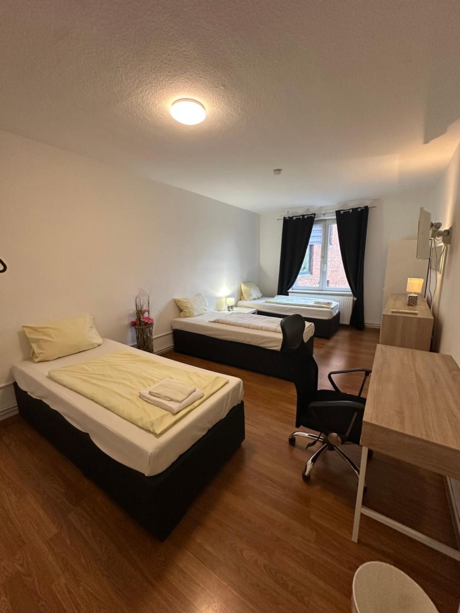 City Apartments Direkt Am Hauptbahnhof - Perfekt Fuer Pendler Und Monteure Neumünster Exteriör bild